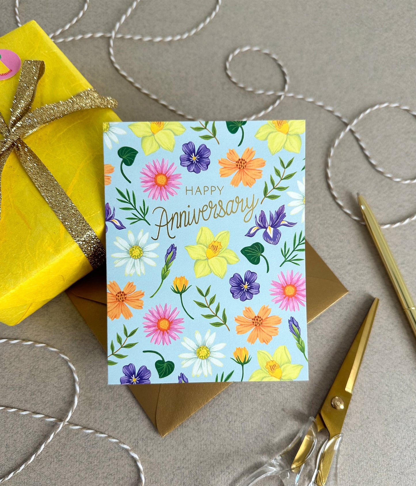 ANNIVERSARY FLOWERS - ANNIVERSARY GREETING CARD