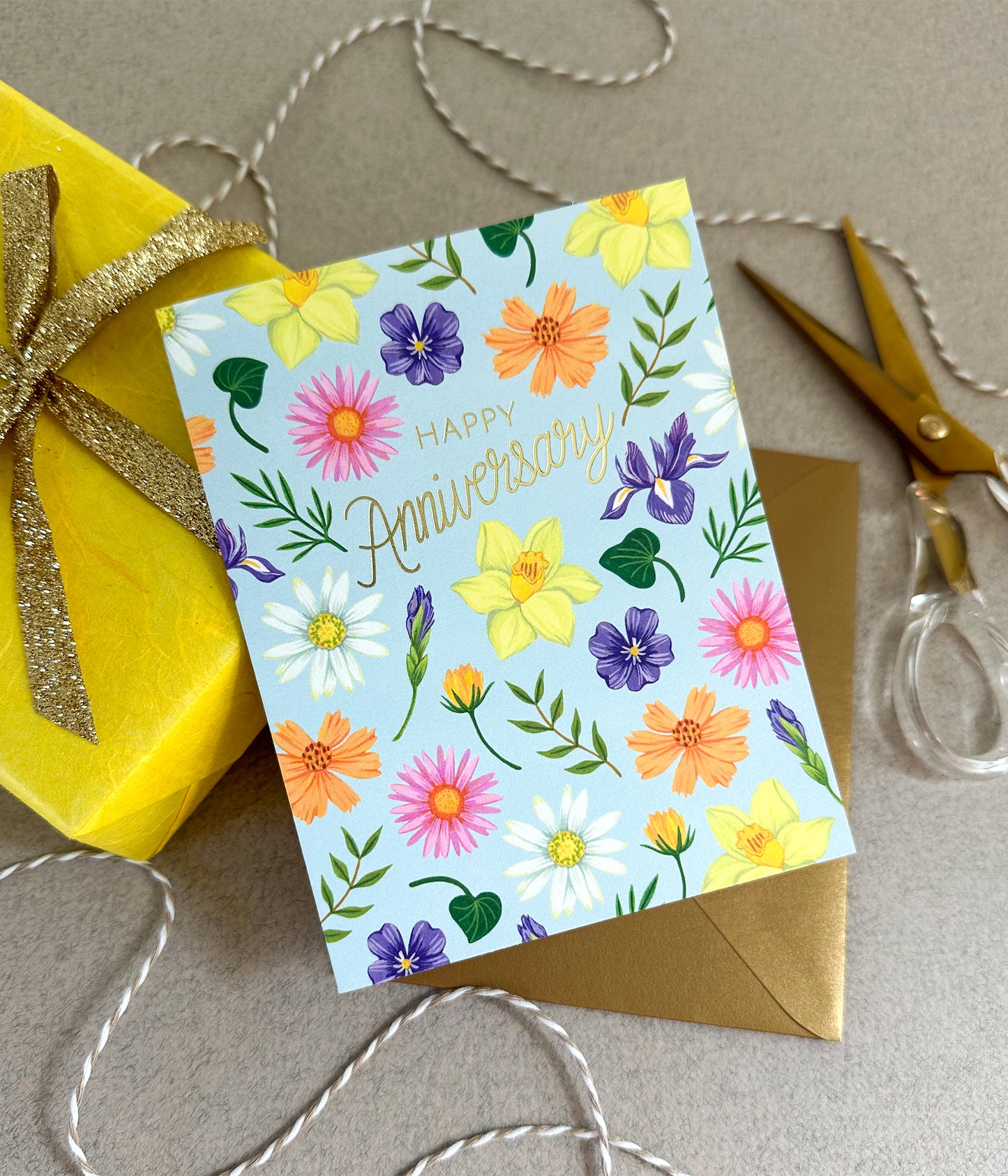 ANNIVERSARY FLOWERS - ANNIVERSARY GREETING CARD