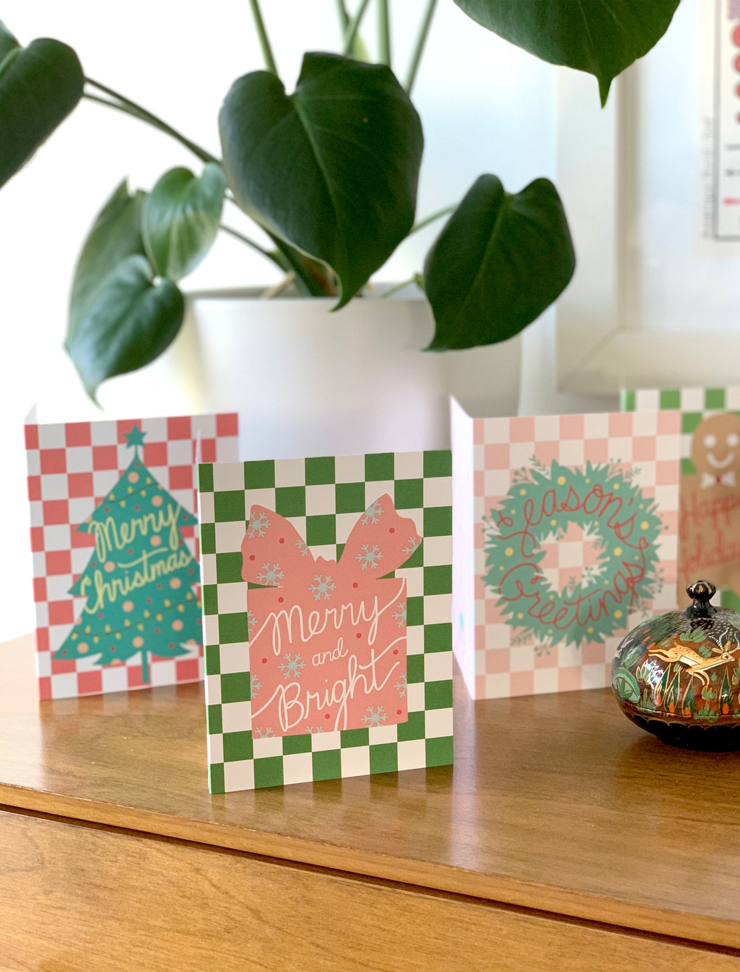 MERRY AND BRIGHT GIFT - HOLIDAY GREETING CARDS, BOXED SET OF 8