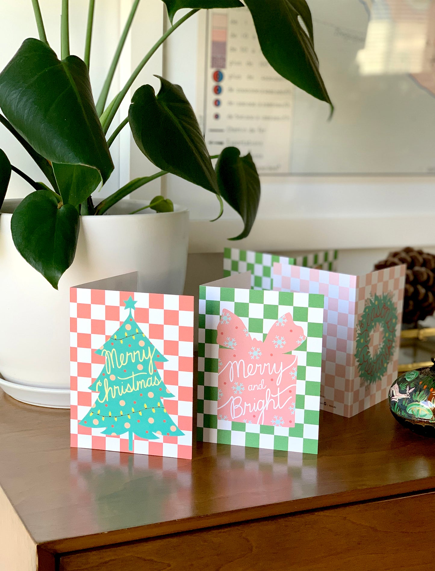 CHECKERED HOLIDAY CARDS, VARIETY BOXED SET OF 8