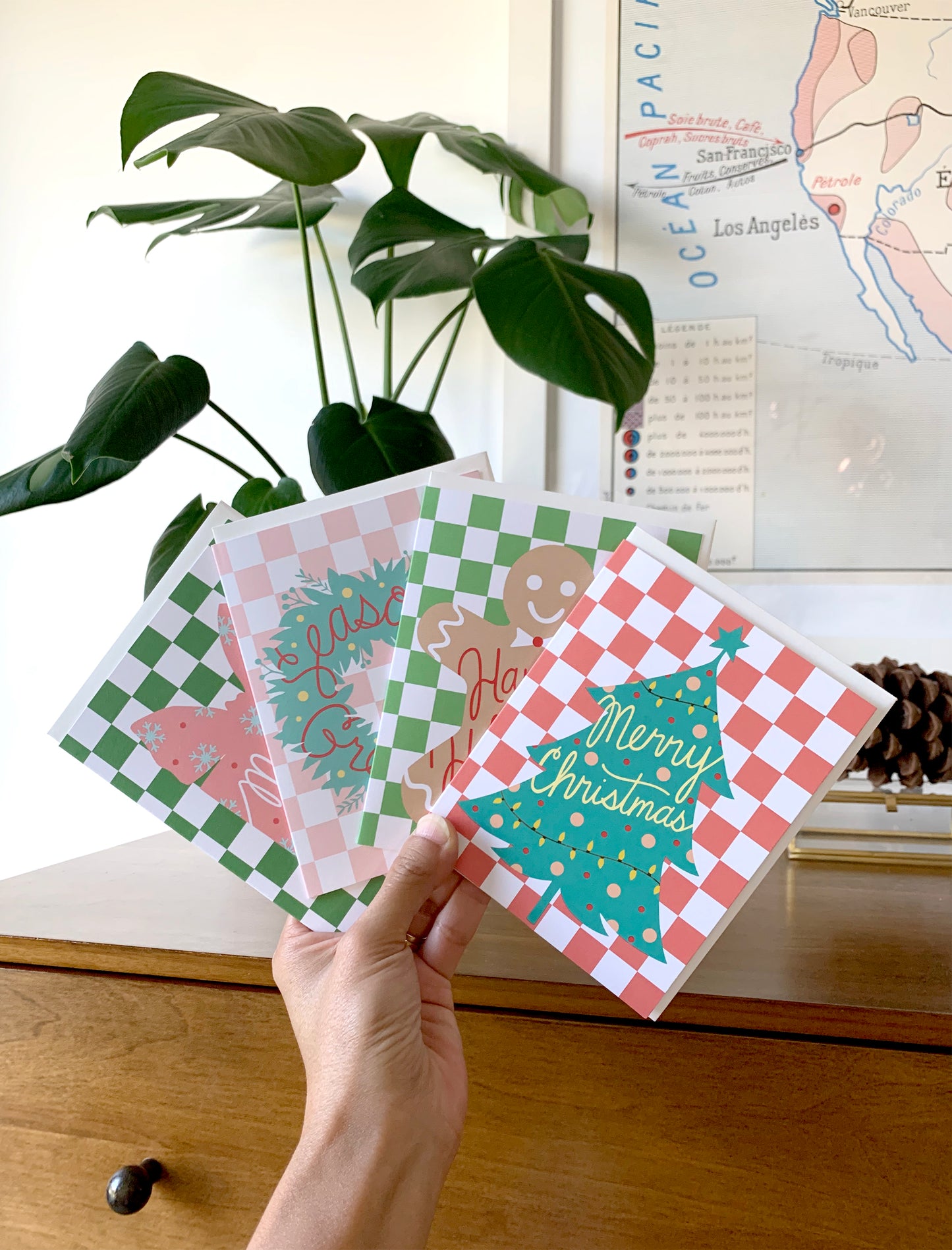 CHECKERED HOLIDAY CARDS, VARIETY BOXED SET OF 8